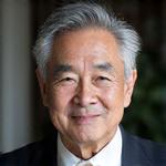 山本浩司、笑顔のポートレート